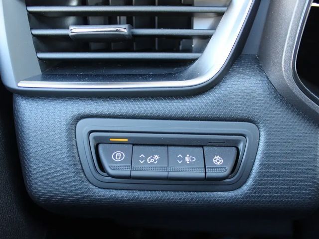 Mitsubishi Colt Intense