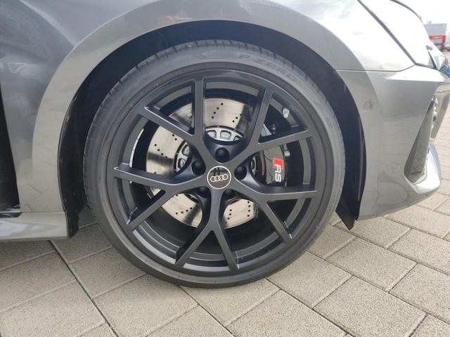 Audi RS3 Quattro S-Tronic Sedan