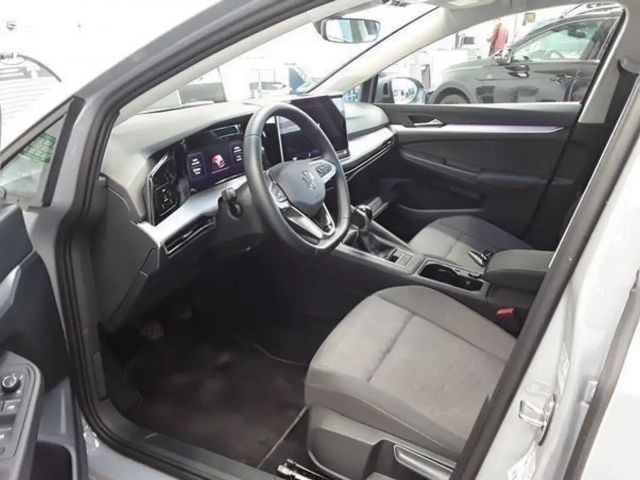 Volkswagen Golf 1.5 TSI Life Variant