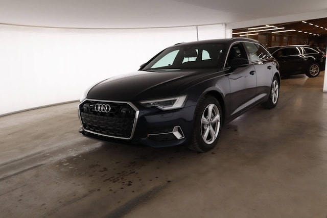 Audi A6 45 TFSI Avant Quattro S-Tronic