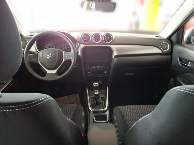 Suzuki Vitara GL Hybrid Shine