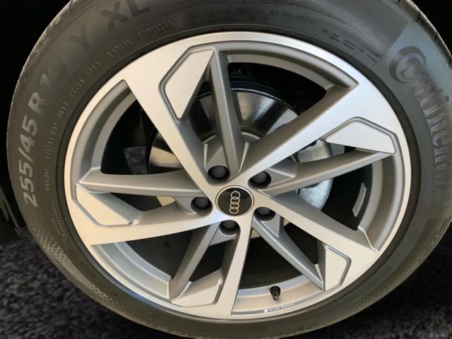 Audi Q3 35 TFSI S-Tronic