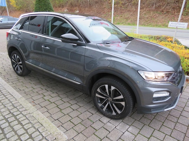 Volkswagen T-Roc T-ROC 2.0    CL   DT085 TDIM6F