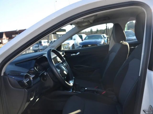 Skoda Fabia Fabia 1,0 LED TEMPO KLIMA PARKSENSOREN HINTEN 1.Be