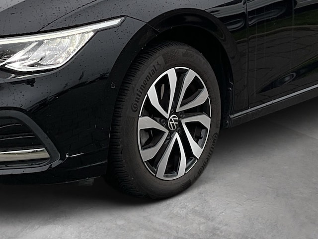 Volkswagen Golf 1.5 eTSI Golf VIII