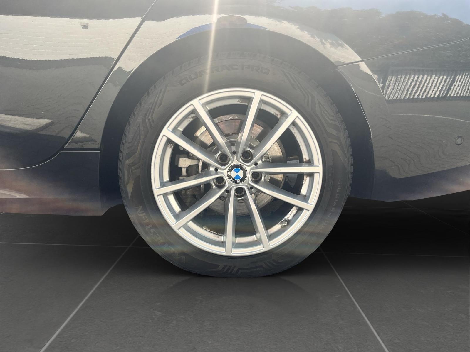 BMW 318 318i Touring