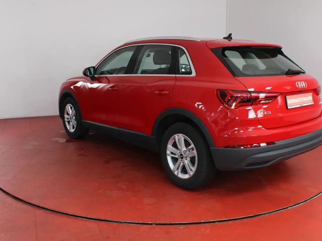 Audi Q3 35 TDI S-Tronic