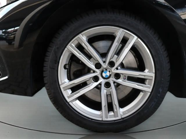 BMW 120 120i Sedan Sport Line