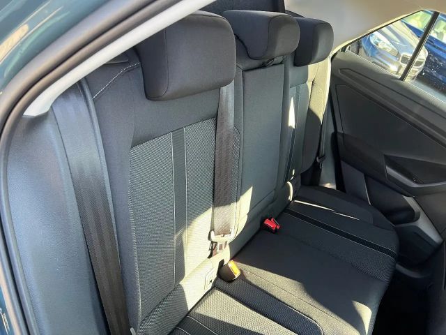 Volkswagen T-Roc 1.5 TSI DSG Life