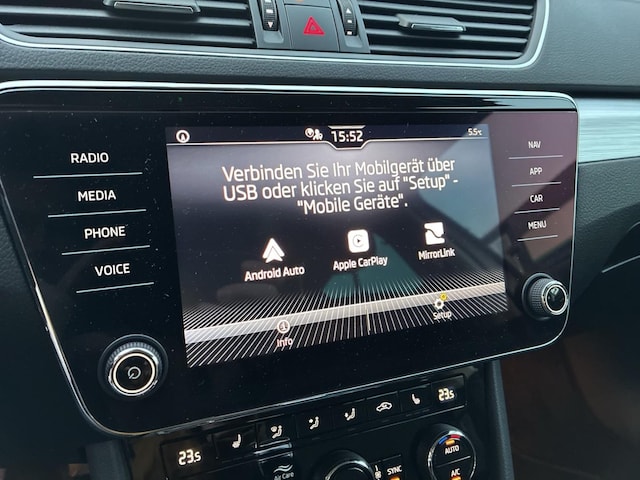 Skoda Superb 2.0 TDI Ambition Combi