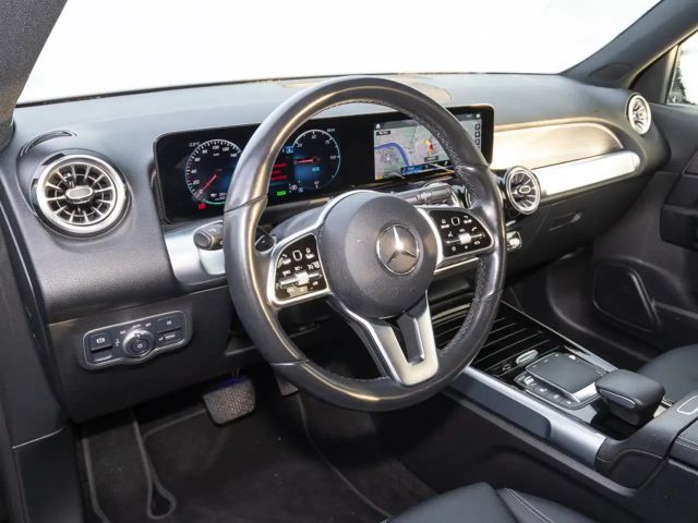 Mercedes-Benz EQB 300 4MATIC