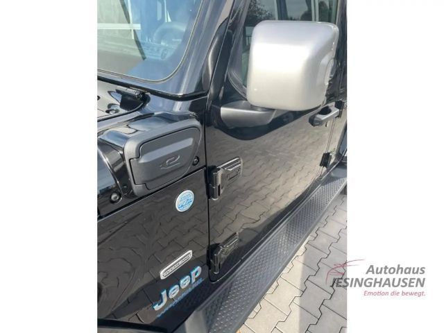 Jeep Wrangler 4xe Sahara