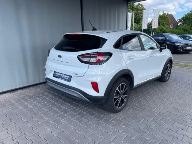 Ford Puma EcoBoost Titanium