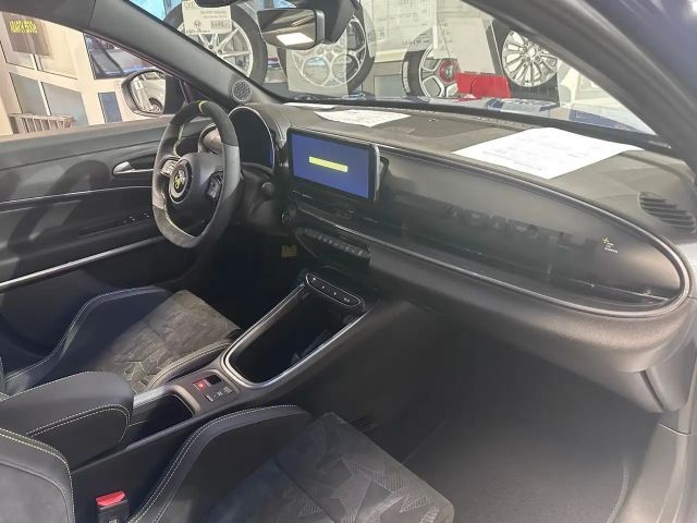 Abarth 600e Scorpionissima