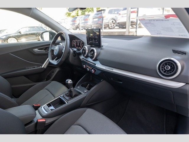 Audi Q2 30 TFSI S-Line