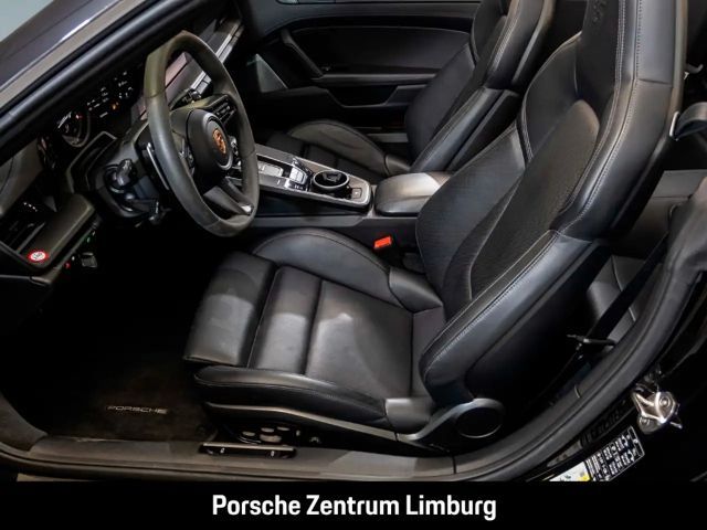 Porsche 992 4 Cabrio Carrera GTS