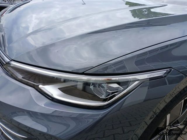 Volkswagen Golf IQ.Drive Style eHybrid