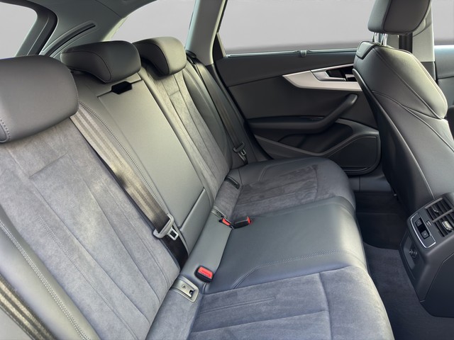 Audi A4 40 TDI Avant S-Tronic
