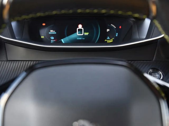 Peugeot E-208 GT-Line