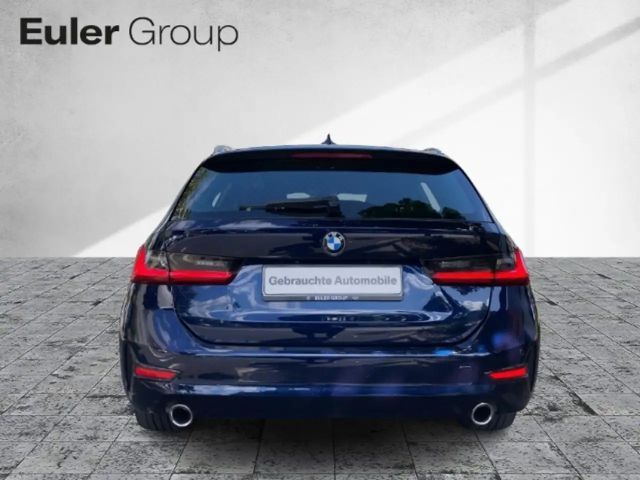 BMW 320 320d Touring xDrive