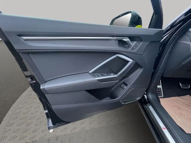 Audi Q3 45 TFSI Hybride