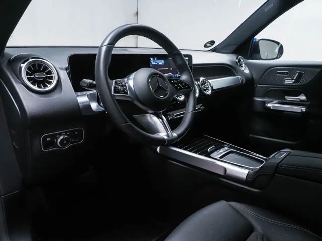 Mercedes-Benz EQB 300 4MATIC