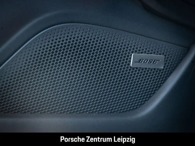 Porsche Taycan Cross Turismo S Turbo