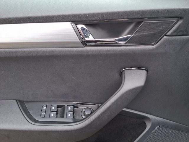 Skoda Superb 2.0 TDI Ambition Combi