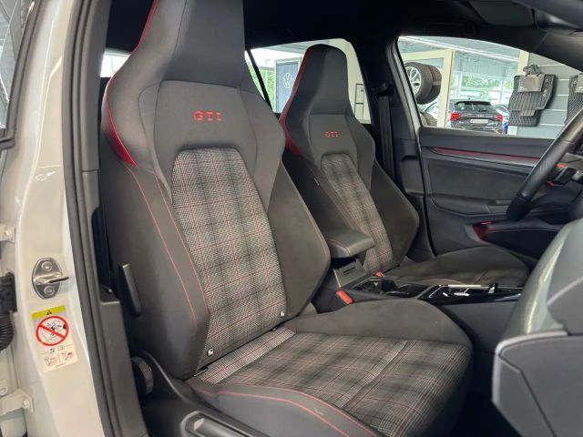 Volkswagen Golf DSG GTI