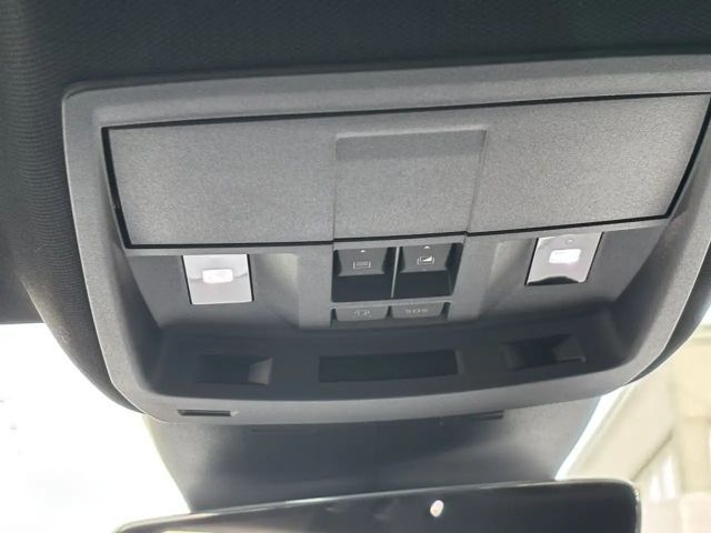 Opel Grandland X Opel Grandland Electric 325PS