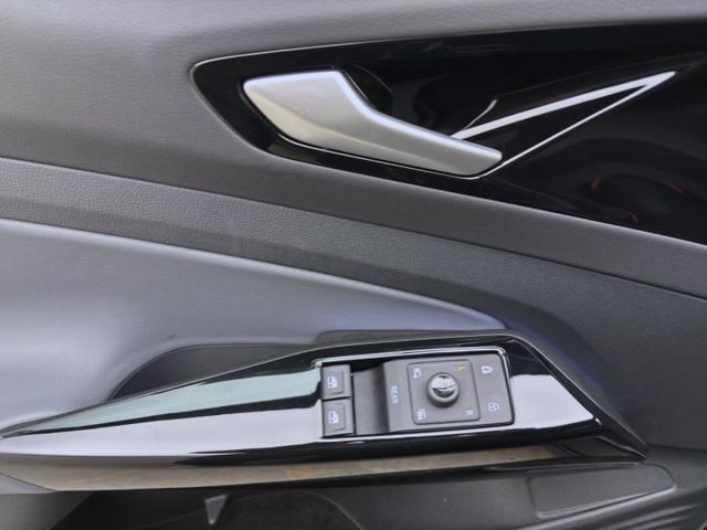 Volkswagen ID.4 IQ.Drive Performance Pure