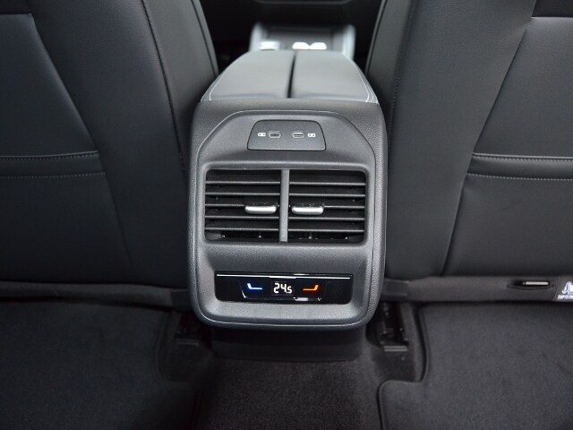 Volkswagen Passat 1.5 eTSI DSG Variant