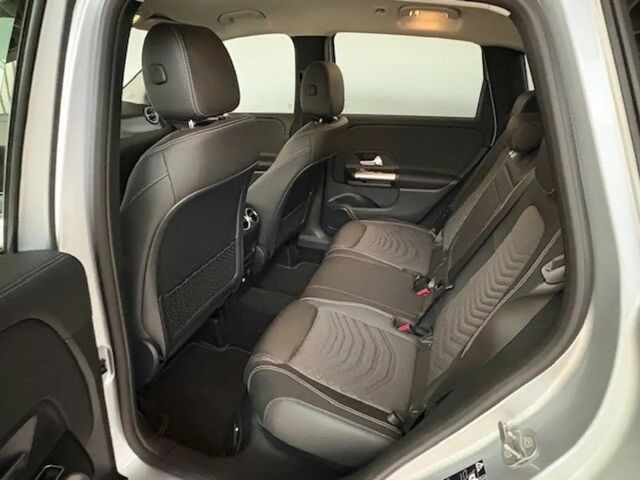 Mercedes-Benz B 200 B 200 d Progressive