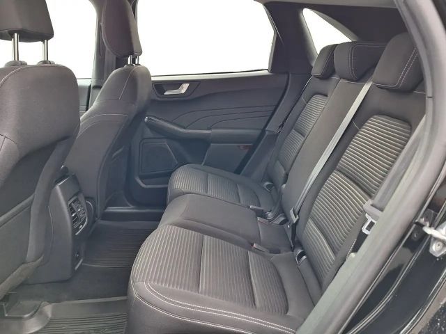 Ford Kuga Hybrid Titanium