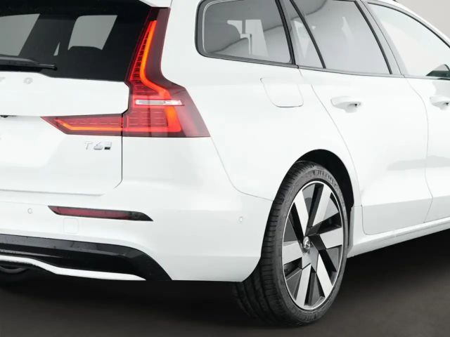 Volvo V60 AWD Dark Hybrid Plus T6