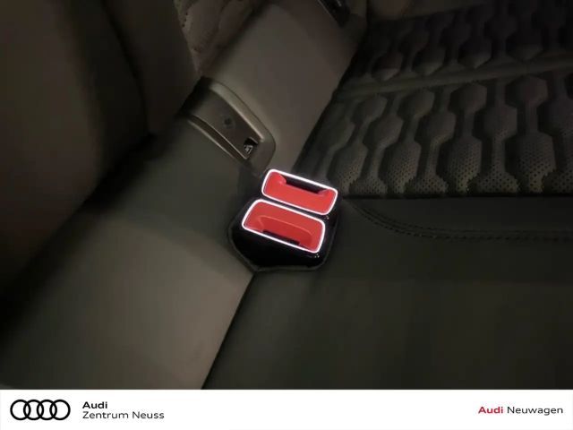 Audi RS6 Avant Performance Quattro