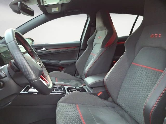 Volkswagen Golf 2.0 TSI DSG GTI