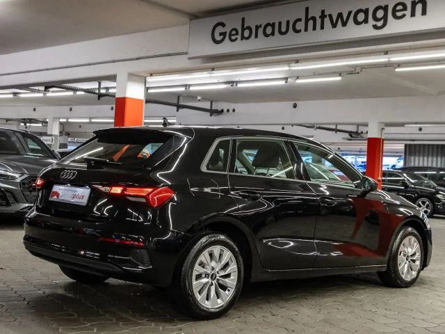 Audi A3 40 TFSI Hybride Sedan