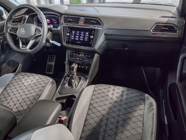 Volkswagen Tiguan 1.5 TSI DSG R-Line