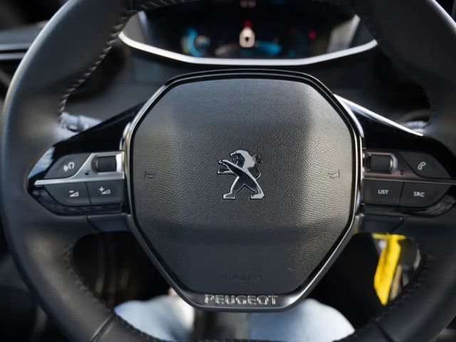 Peugeot 2008 Allure Pack PureTech