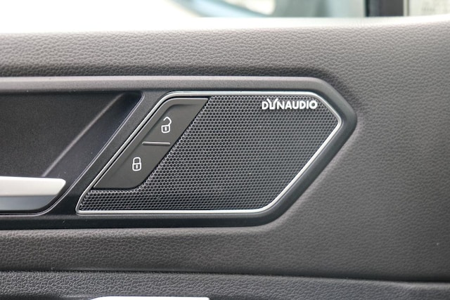 Volkswagen Tiguan 2.0 TDI DSG R-Line Style