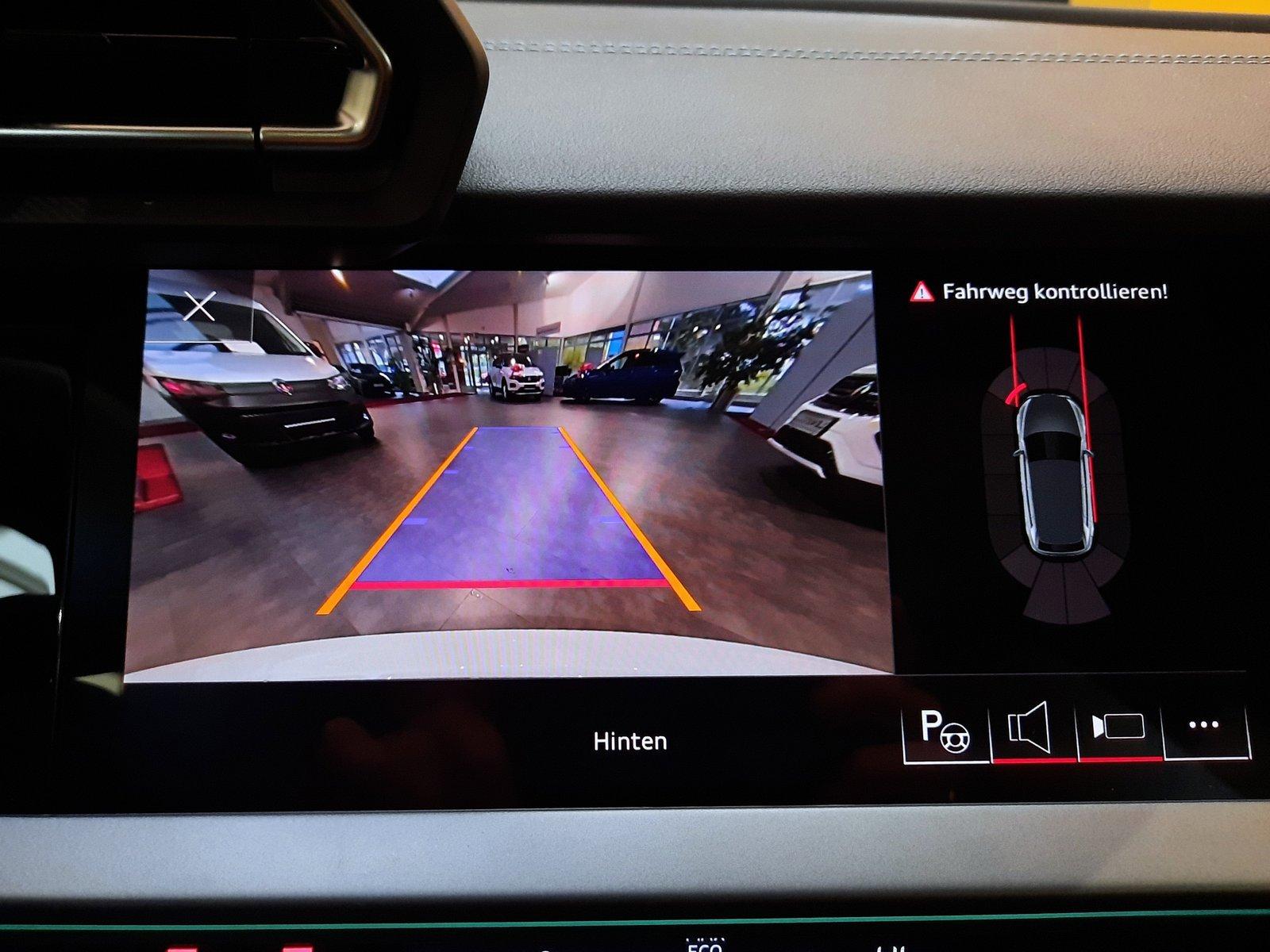 Audi A3 S-Line S-Tronic Sedan Sportback