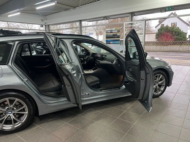 BMW 318 318d Touring