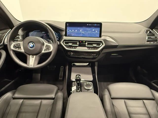 BMW X3 xDrive30e