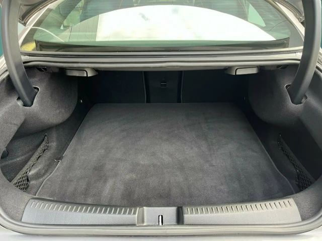 Mercedes-Benz CLA 200 AMG Line Coupé