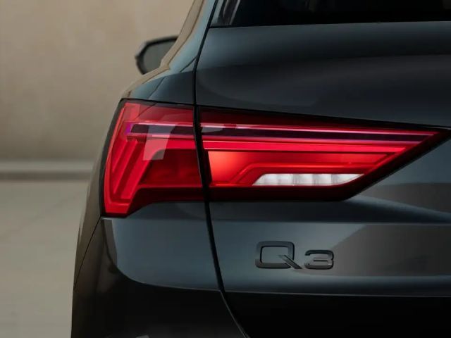 Audi Q3 35 TFSI S-Line