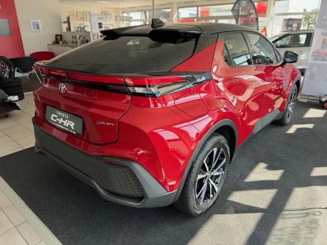 Toyota C-HR Hybride Plug-in Team D