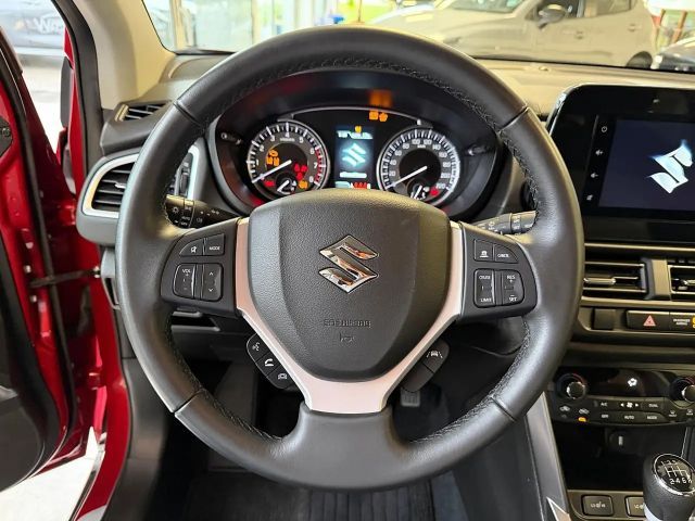 Suzuki S-Cross AllGrip Hybrid