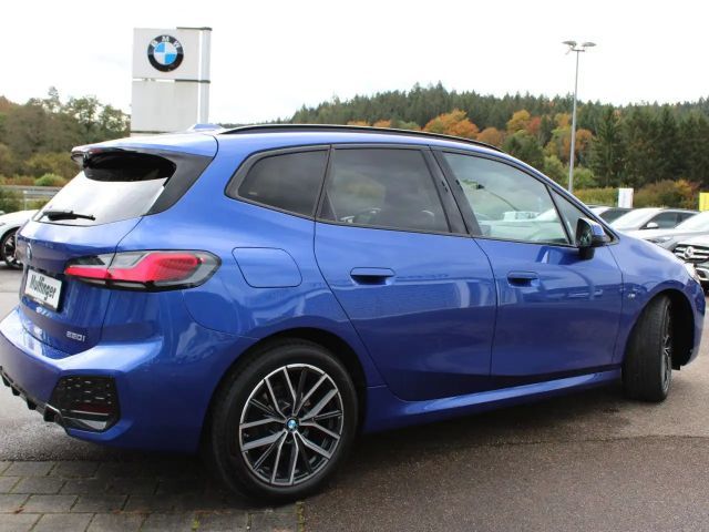 BMW 220 220i M-Sport