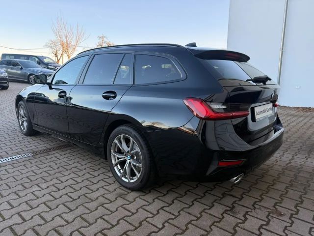 BMW 320 320d Touring xDrive